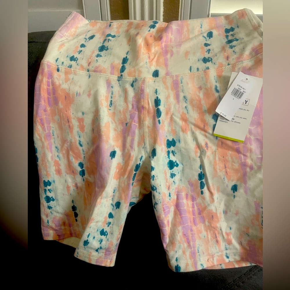 Old Navy Active Powerpress High-Rise Bike Short Go-Dry Size L